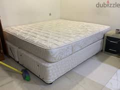 queen size bed