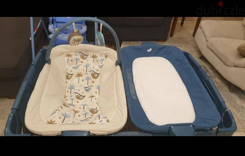 Baby Crib with Changing station 1