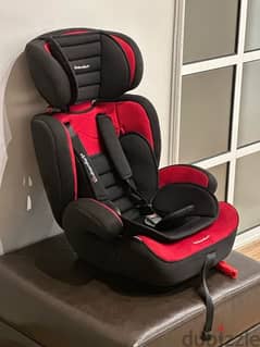 car seat 9months to 12 years 0