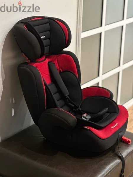 car seat 9months to 12 years 1