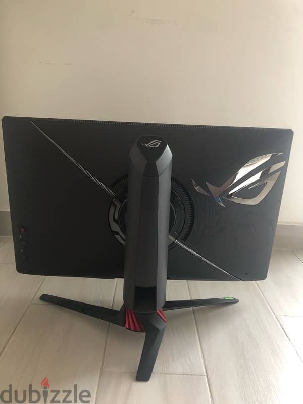 Asus ROG strix 4k 144hz monitor 27’’ XG27UQ 2