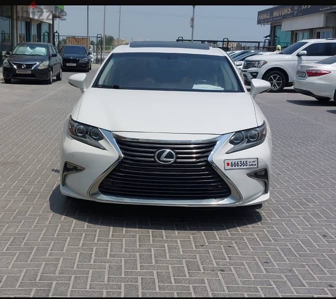 Lexus ES-Series 2017 1