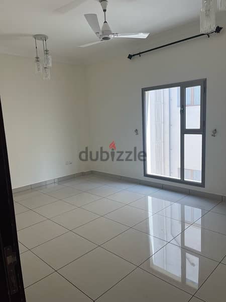 Spatious 3 Bedroom Apartment 2