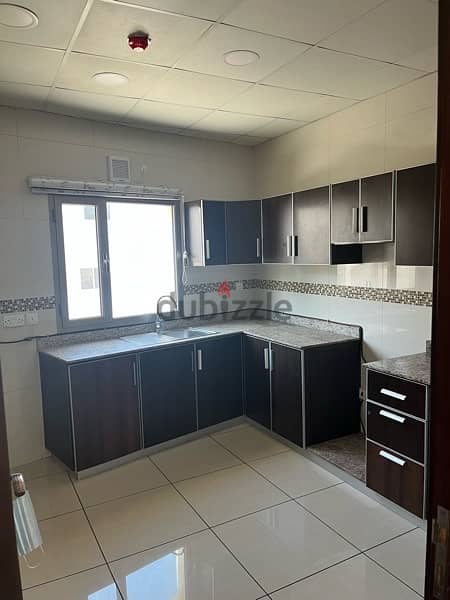 Spatious 3 Bedroom Apartment 6