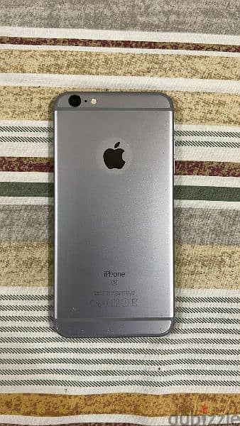 urgently selling my iPhone 6s+ 64gb battery health 67 2