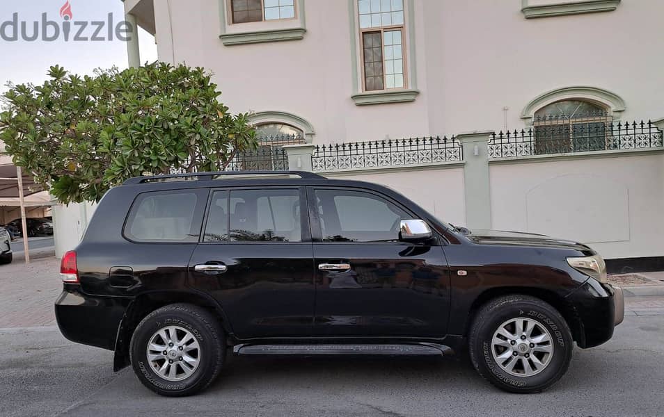 Toyota Land Cruiser 2010 GX-R 1