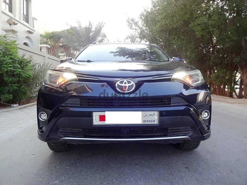 Toyota Rav 4 2.5 L 2018 Green Agent Maintained Zero Accident Full Opti 2