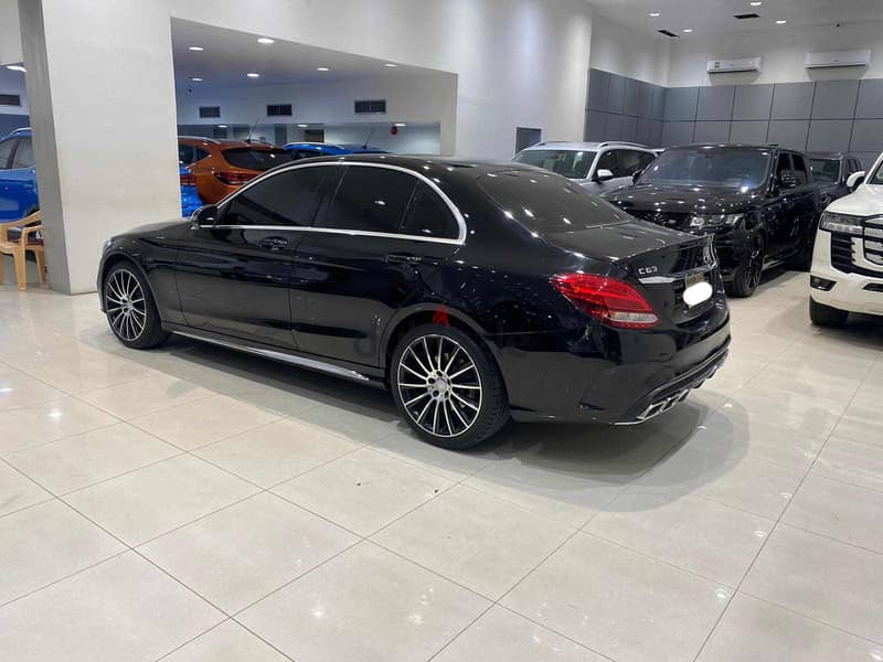 Mercedes-Benz C-Class 2016 black 5