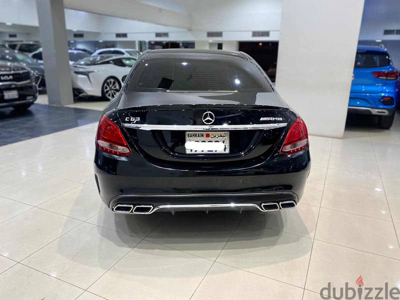 Mercedes-Benz C-Class 2016 black 6