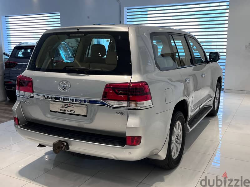 TOYOTA LAND CRUISER GXR V6 MODEL 2019 FOR SALE 2