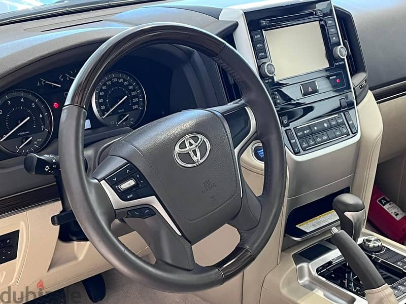 TOYOTA LAND CRUISER GXR V6 MODEL 2019 FOR SALE 9