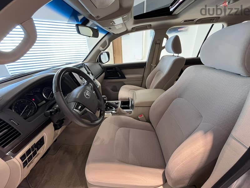 TOYOTA LAND CRUISER GXR V6 MODEL 2019 FOR SALE 10