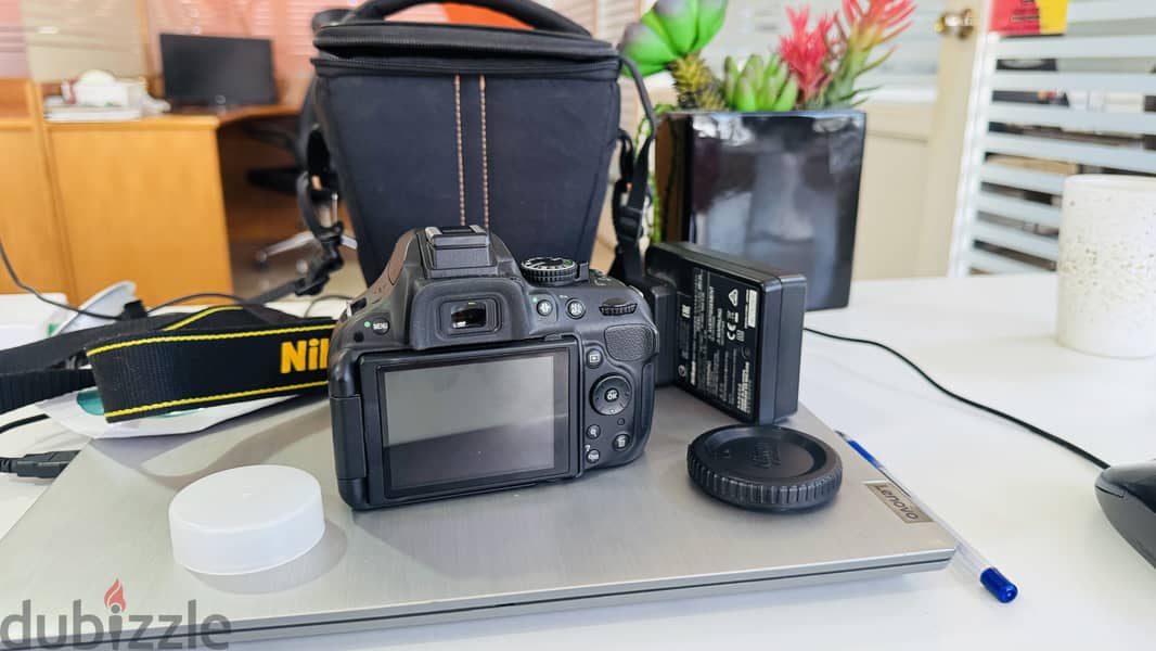 Nikon camera ( same like new) 3