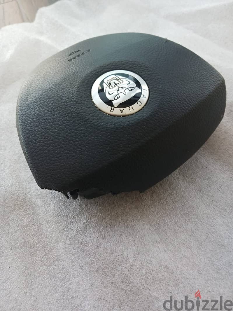 Jaguar XF steering wheel airbag 1