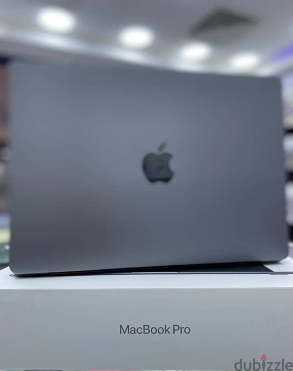 Used MacBook Pro 14inch M3 512GB 3