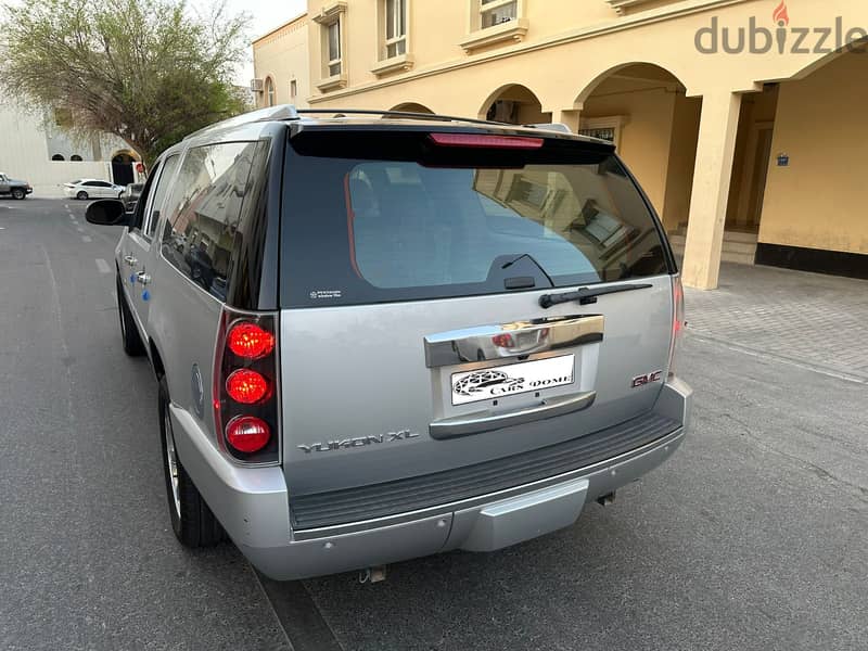 GMC Yukon 2013 XL Denali 4