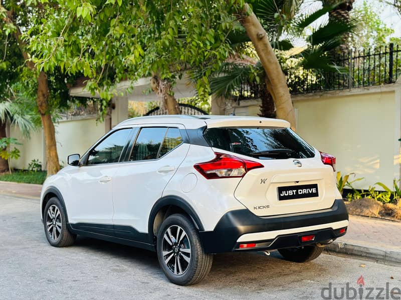 Nissan Kicks 2019 MODEL 1