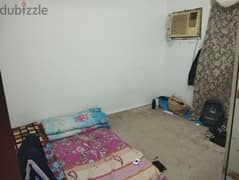 bed space available for 2 Pakistani 0