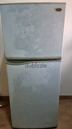 REFRIGERATOR 0