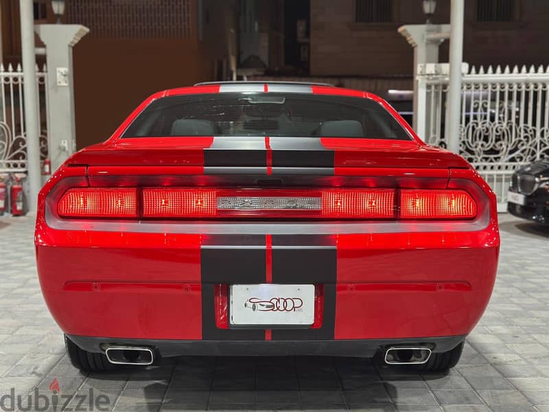 Dodge Challenger 2014 R/T V8 7