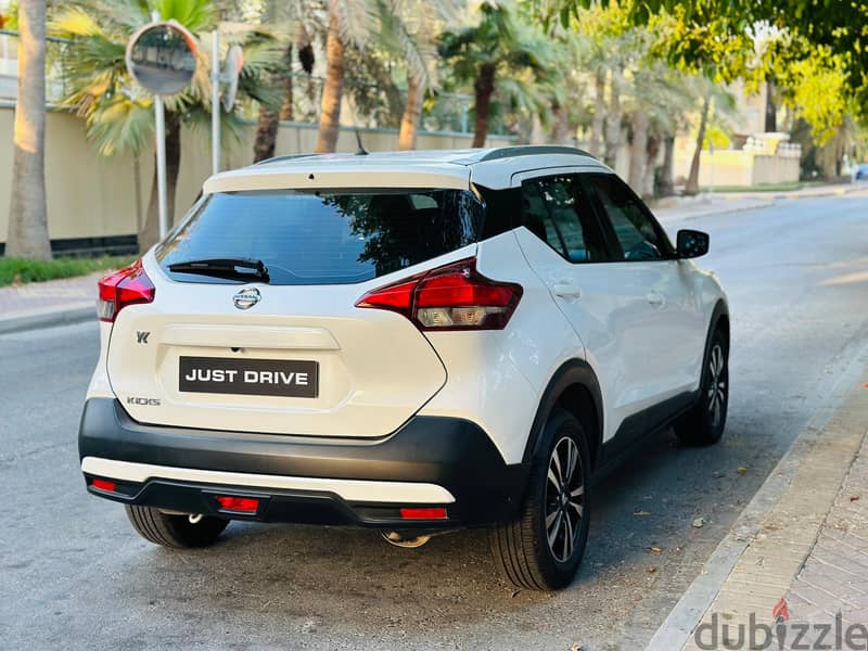 Nissan Kicks 2019 MODEL 6