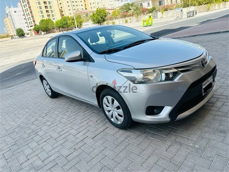 TOYOTA YARIS 2017 1