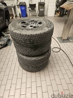 Jeep wrangler 17 inch 5tyres 0