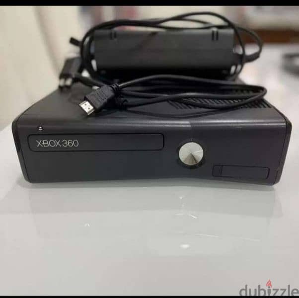 توجد لعبة إكس بوكس 360 XBOX 360 شغال ونظيفھ بحالة ممتازة 1