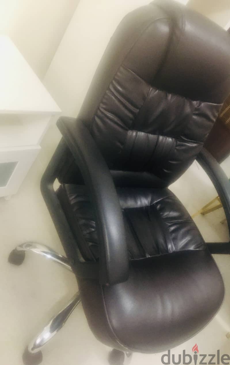 Office Chair Revolving " Leather " 2