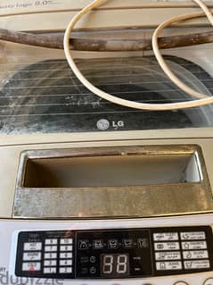 LG urgent sale washing machine 8KG 0