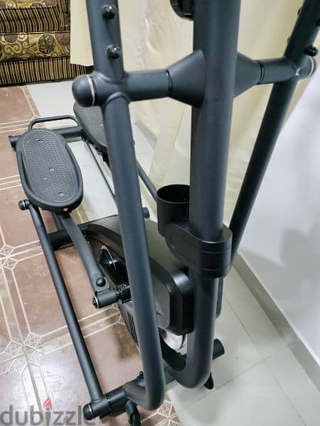 Heavy Duty Elliptical Trainer 6