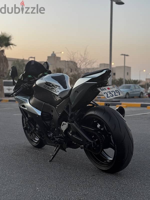 Kawasaki Ninja ZX-10R 2018 5