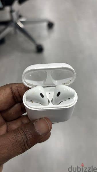 apple airbuds 2