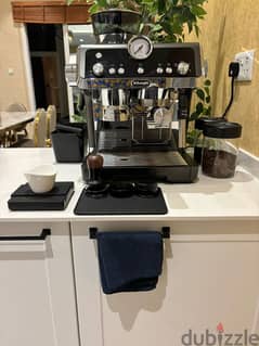 Delonghi La Specialista (2 weeks used)