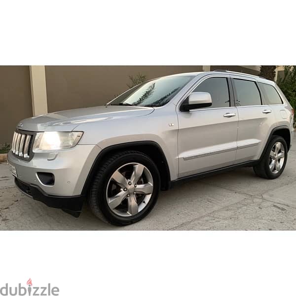 Jeep Cherokee 2011 0