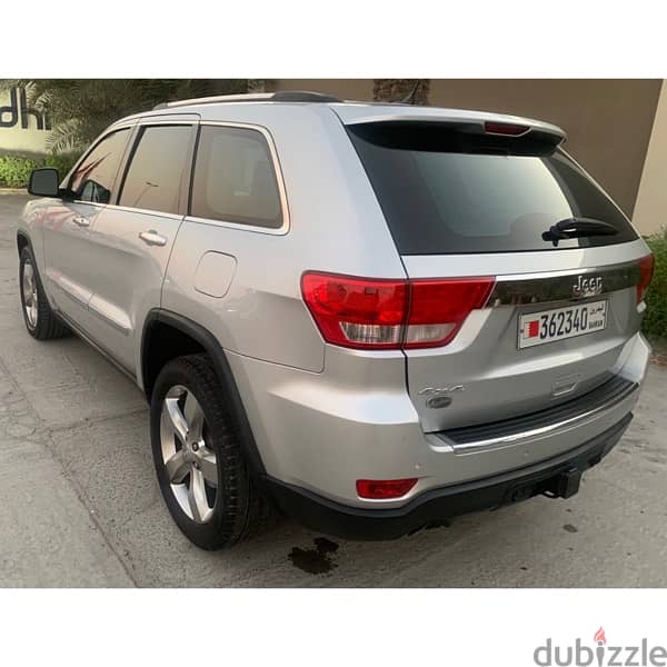 Jeep Cherokee 2011 4