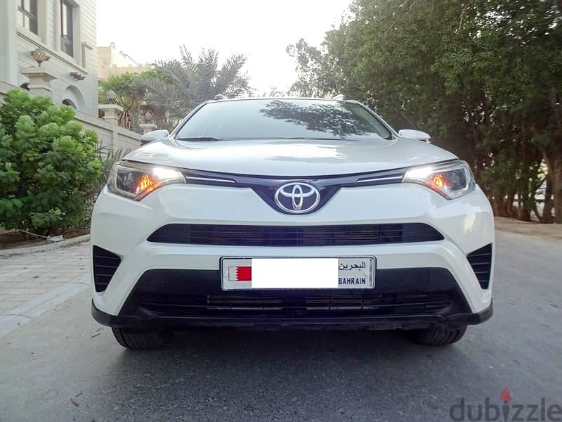 Toyota Rav 4 2.5 L 2016 White  Single User Well Maintained Urgent Sale 4