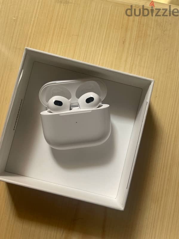 AirPods (3rd generation) 2