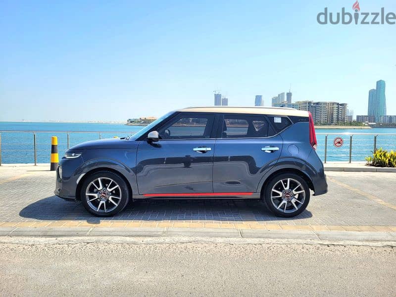 KIA SOUL GT LINE MODEL 2020 LOW KILOMETERS  WELL MAINTAINED CAR 6