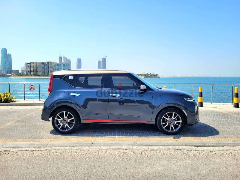 KIA SOUL GT LINE MODEL 2020 LOW KILOMETERS  WELL MAINTAINED CAR 7