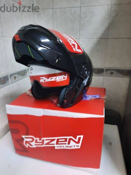 helmet brand new 5