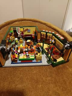 Friends Central Perk Lego 0