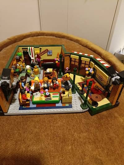 Friends Central Perk Lego