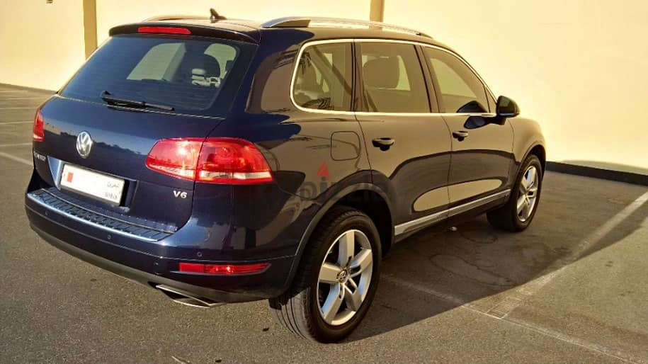 Volkswagen Touareg 2012 1