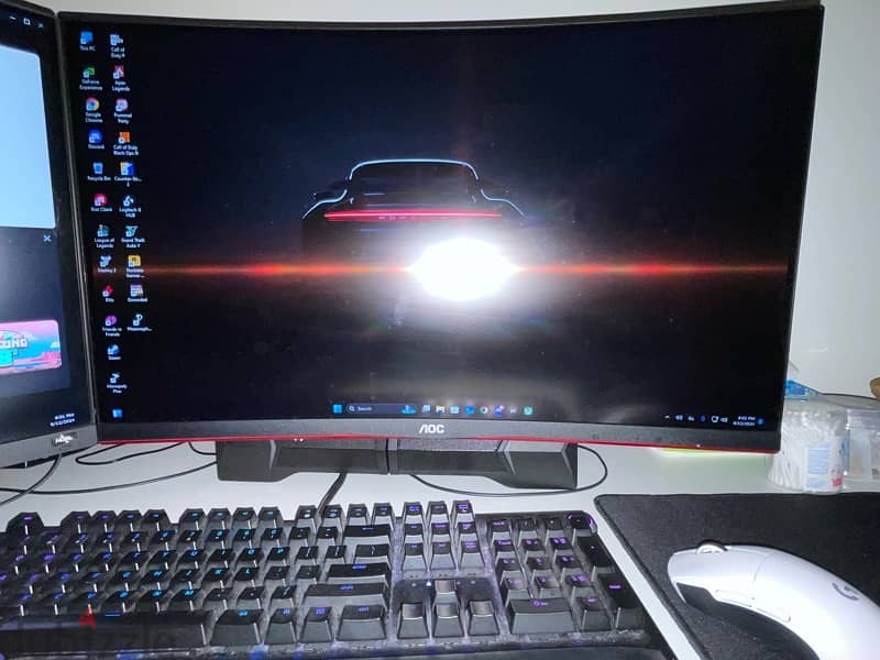 Aoc 27” monitor 2