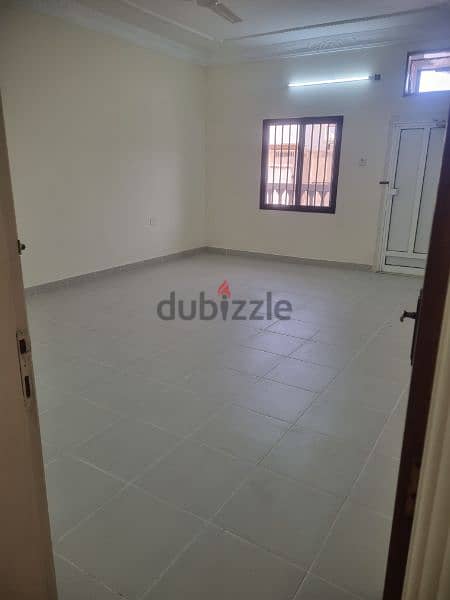 building for rent in almuharraq 8