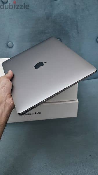 Macbook Air M1 256 GB - 8GB Ram 3