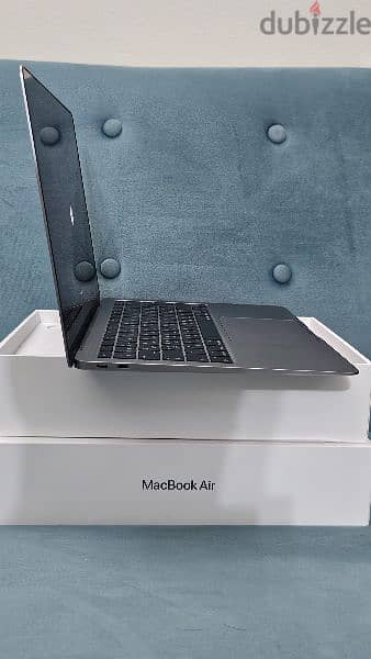 Macbook Air M1 256 GB - 8GB Ram 4