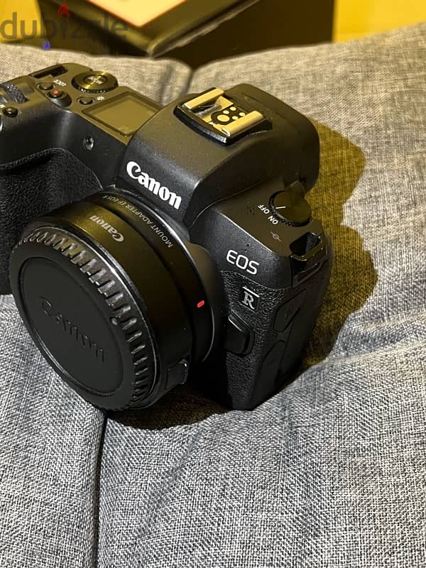 For sale Canon EOS R full frame camera with lens adapter 2 battery 2