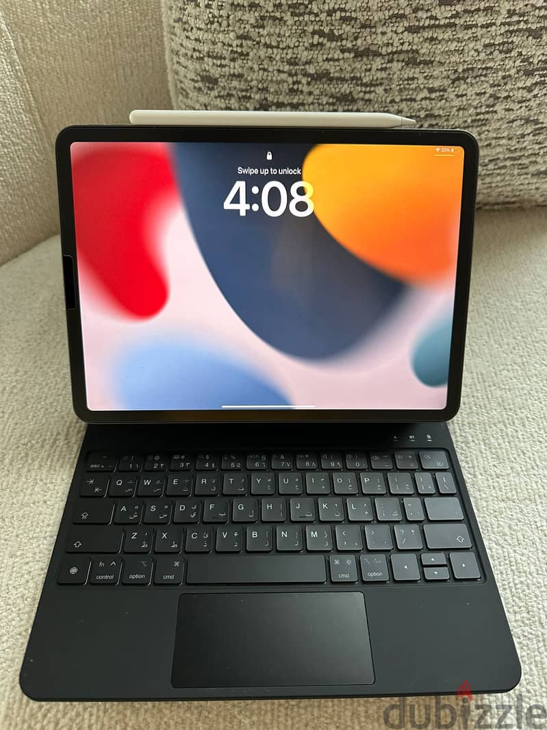 Apple Ipad Pro 11" 3rd Gen 128G with Keyboard & Pencil 0